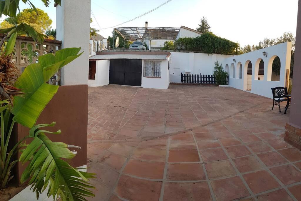 Preciosa Villa Con Gran Piscina Y Fabulosas Vistas Alhaurín de la Torre Esterno foto