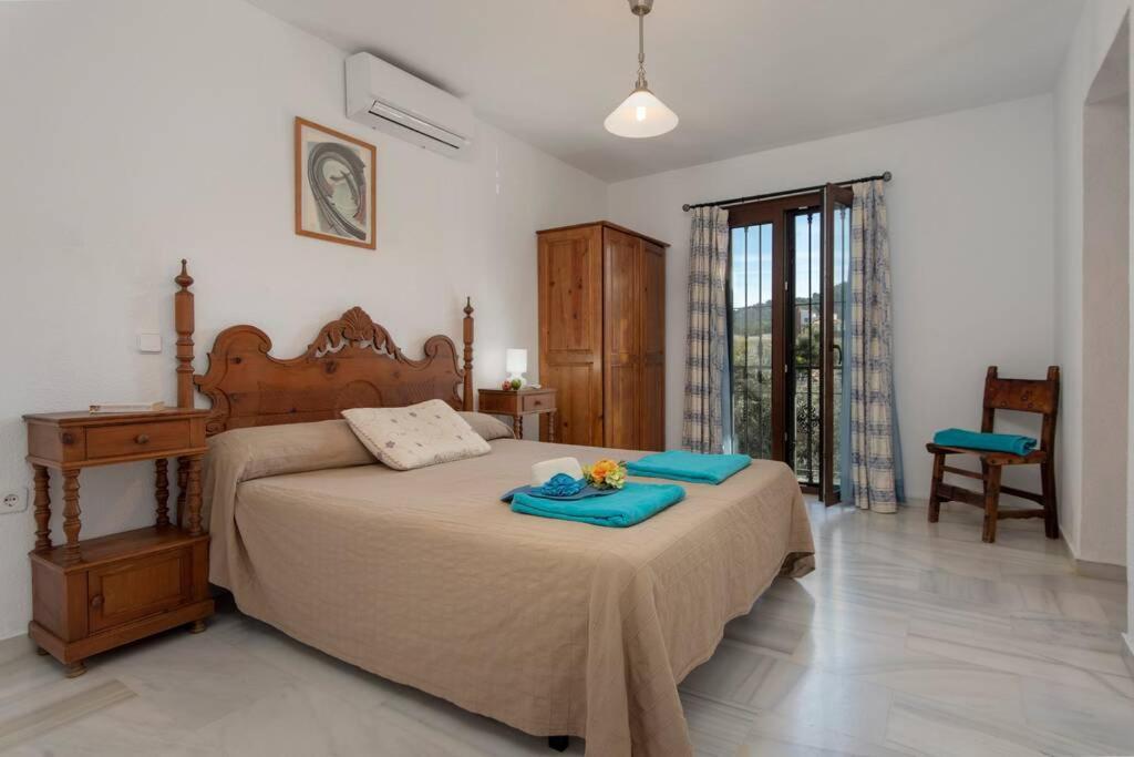 Preciosa Villa Con Gran Piscina Y Fabulosas Vistas Alhaurín de la Torre Esterno foto