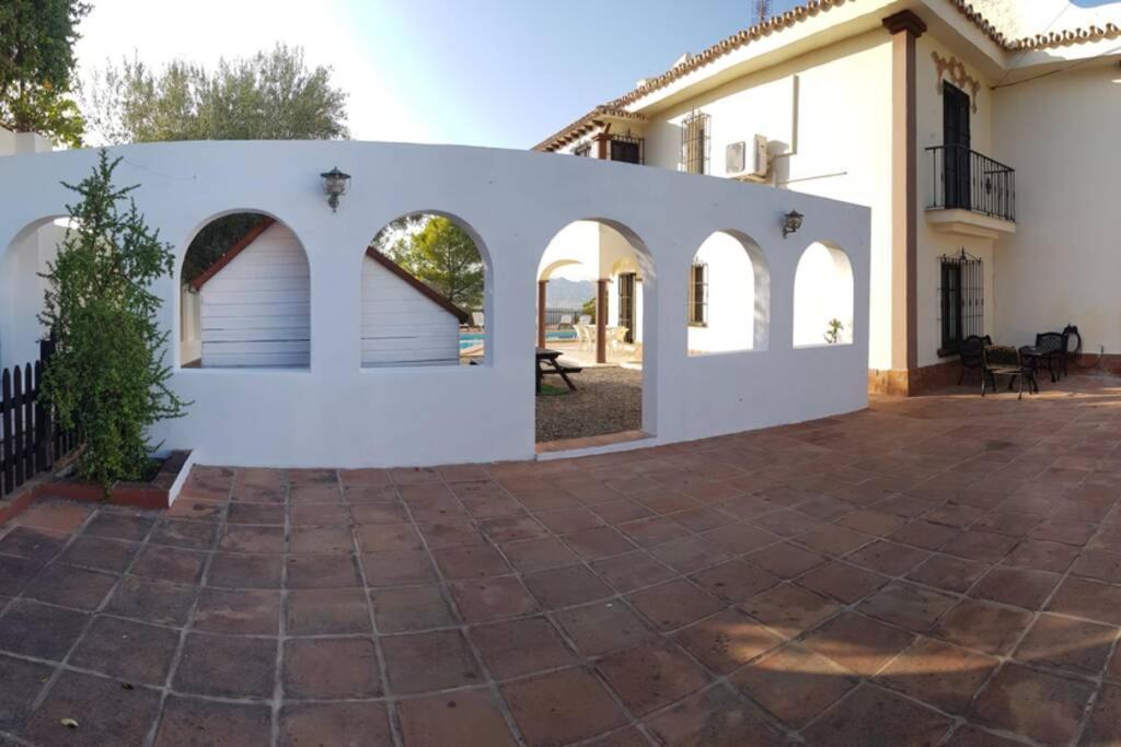 Preciosa Villa Con Gran Piscina Y Fabulosas Vistas Alhaurín de la Torre Esterno foto