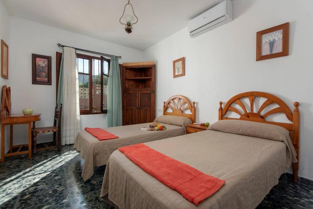 Preciosa Villa Con Gran Piscina Y Fabulosas Vistas Alhaurín de la Torre Esterno foto